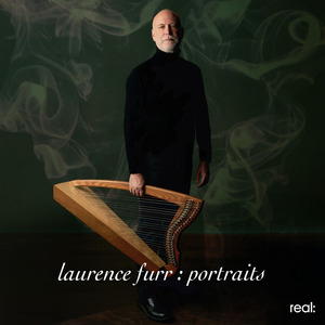 中国人激烈吮乳吃奶头
